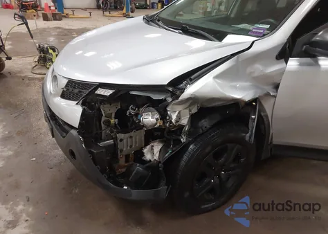 2015 Toyota Rav4 Le из США, поврежденный, VIN 2T3BFREV4FW241127